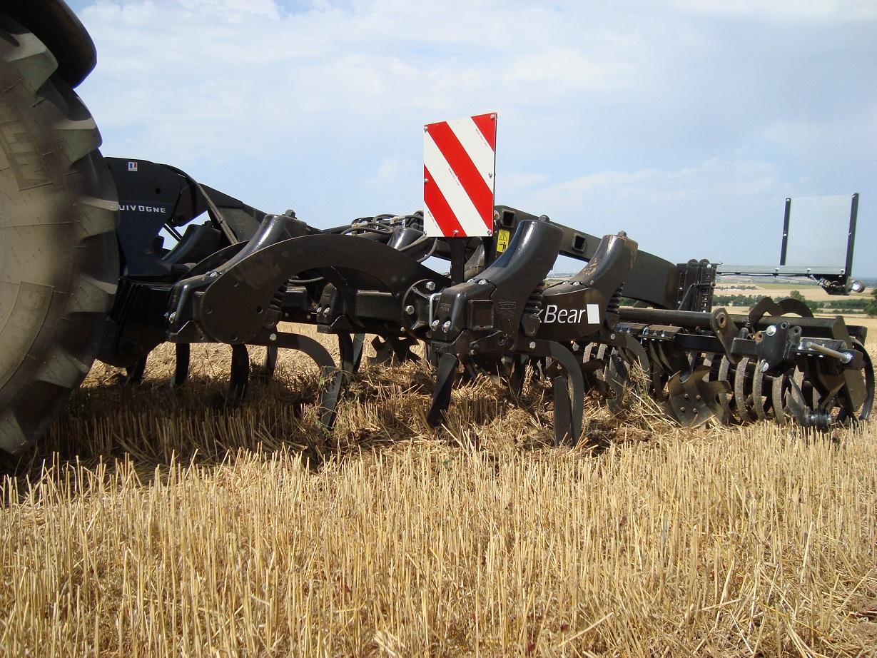 D&eacute;chaumeur &agrave; dents Quivogne - travail en profondeur